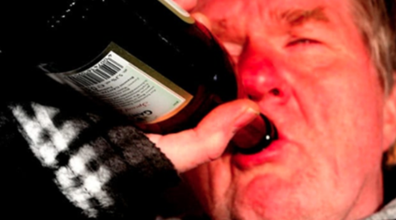 12 Signs Of A Drinking Problem